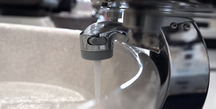 Load video: Dual Function Showerhead